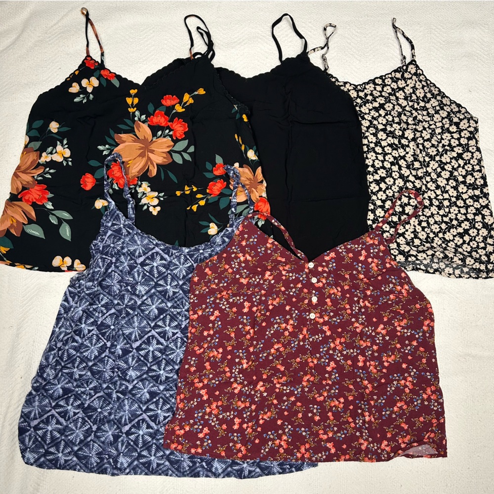 Old navy tanks